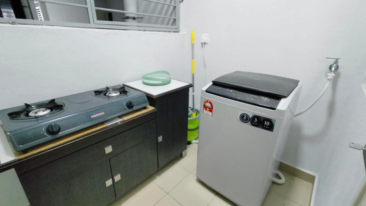 Theolive Family Suite @Klia By Honey Homestay Sepang Exterior photo